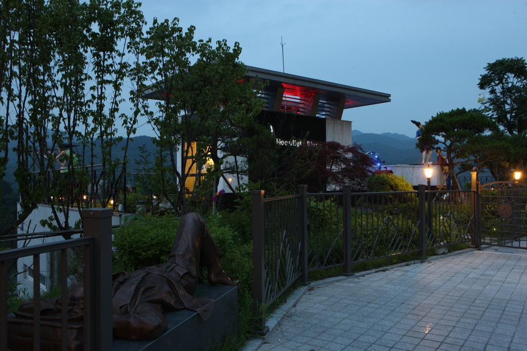 Moonlight Blue Pension Gapyeong Exterior foto