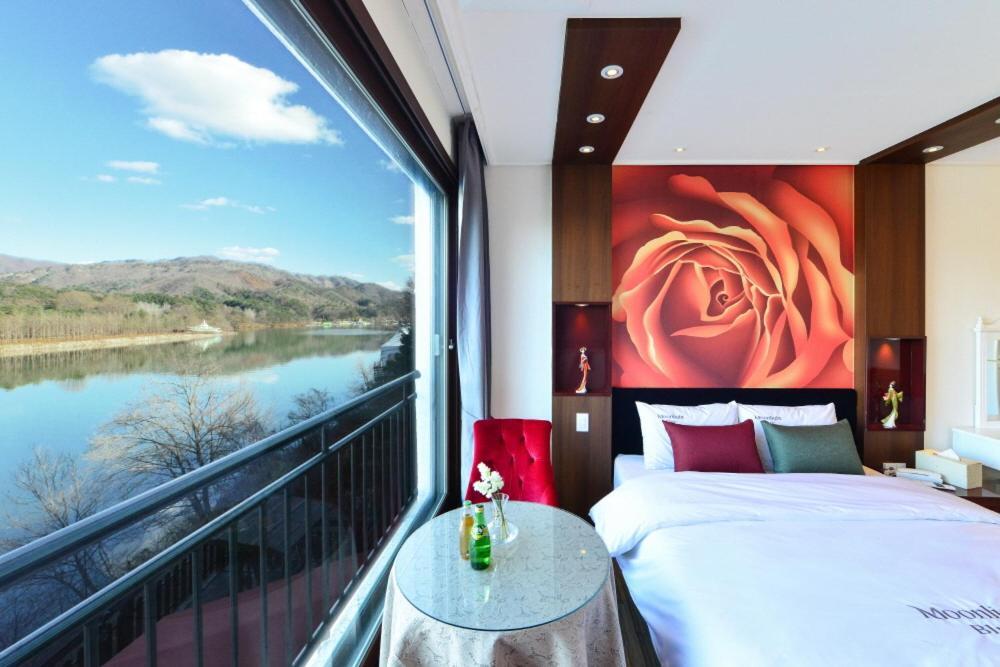 Moonlight Blue Pension Gapyeong Exterior foto